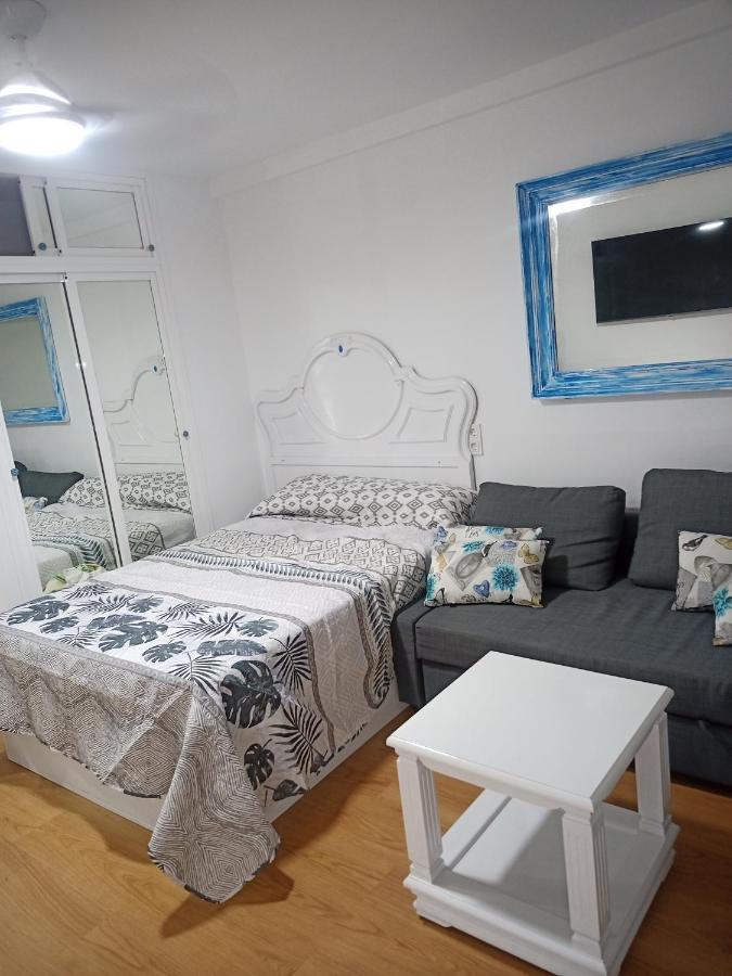 Sweet Home Benalmadena, Estudio Con Vistas Al Mar Y Excelente Conexion Wifi, Para No Fumadores, Con Piscinas, Sea Views, With Swimming Pools, Completely Renovated, Ideal For Older People, Bright With Morning Sun, No Smoking Eksteriør bilde