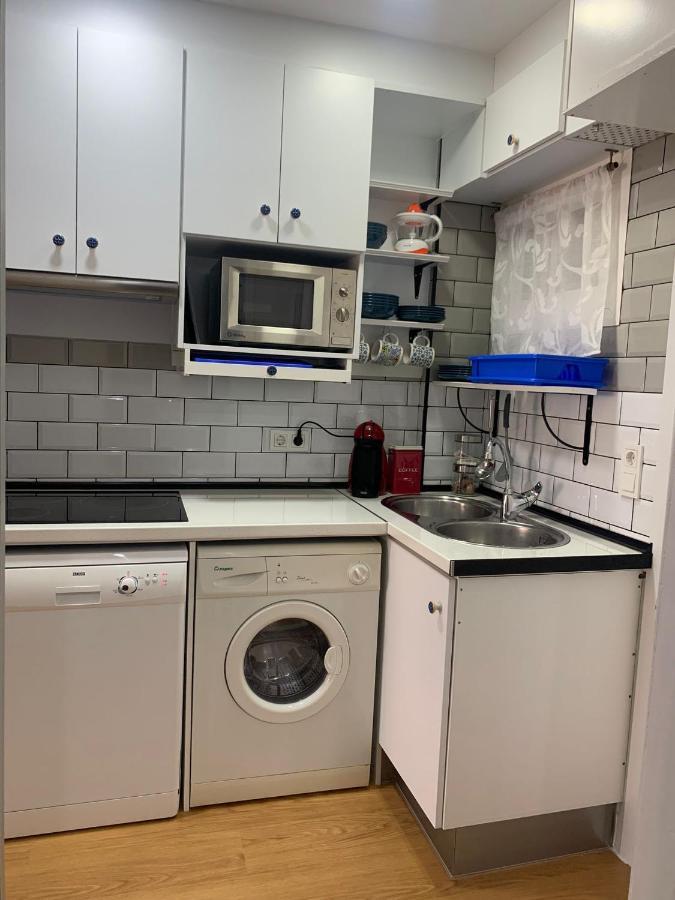 Sweet Home Benalmadena, Estudio Con Vistas Al Mar Y Excelente Conexion Wifi, Para No Fumadores, Con Piscinas, Sea Views, With Swimming Pools, Completely Renovated, Ideal For Older People, Bright With Morning Sun, No Smoking Eksteriør bilde